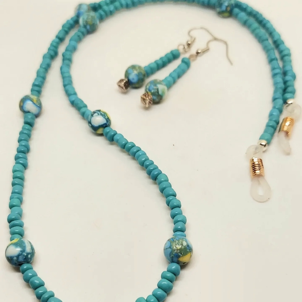 Glasses strap with matching earrings